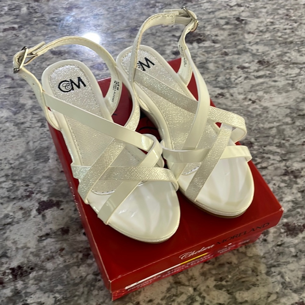 Girls sandal